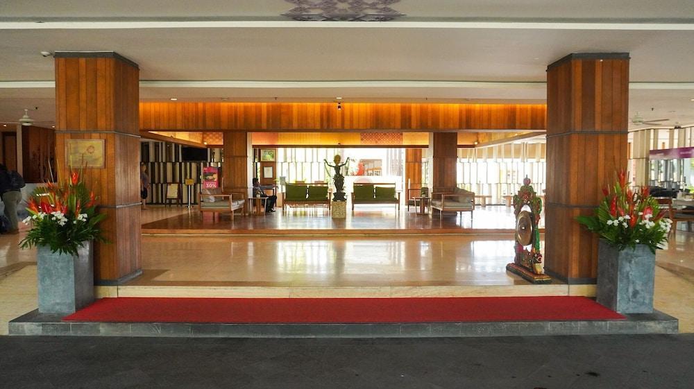 Truntum Kuta Bali Hotel Kültér fotó